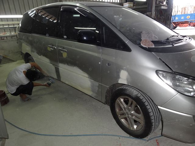 汽車鈑金烤漆維修前