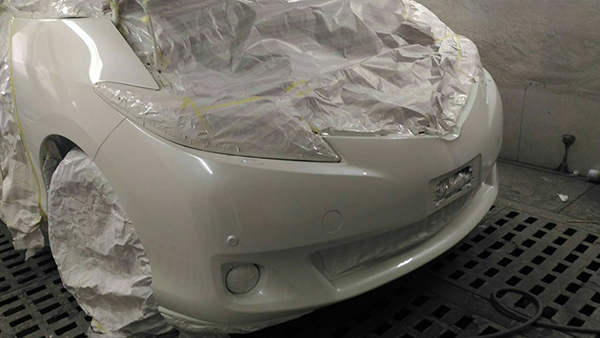 汽車鈑金烤漆維修前